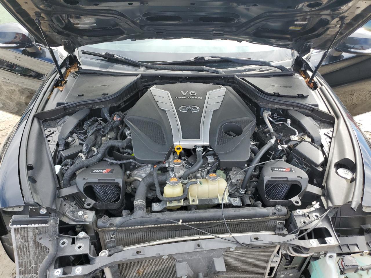 2019 Infiniti Q60 - Image 11