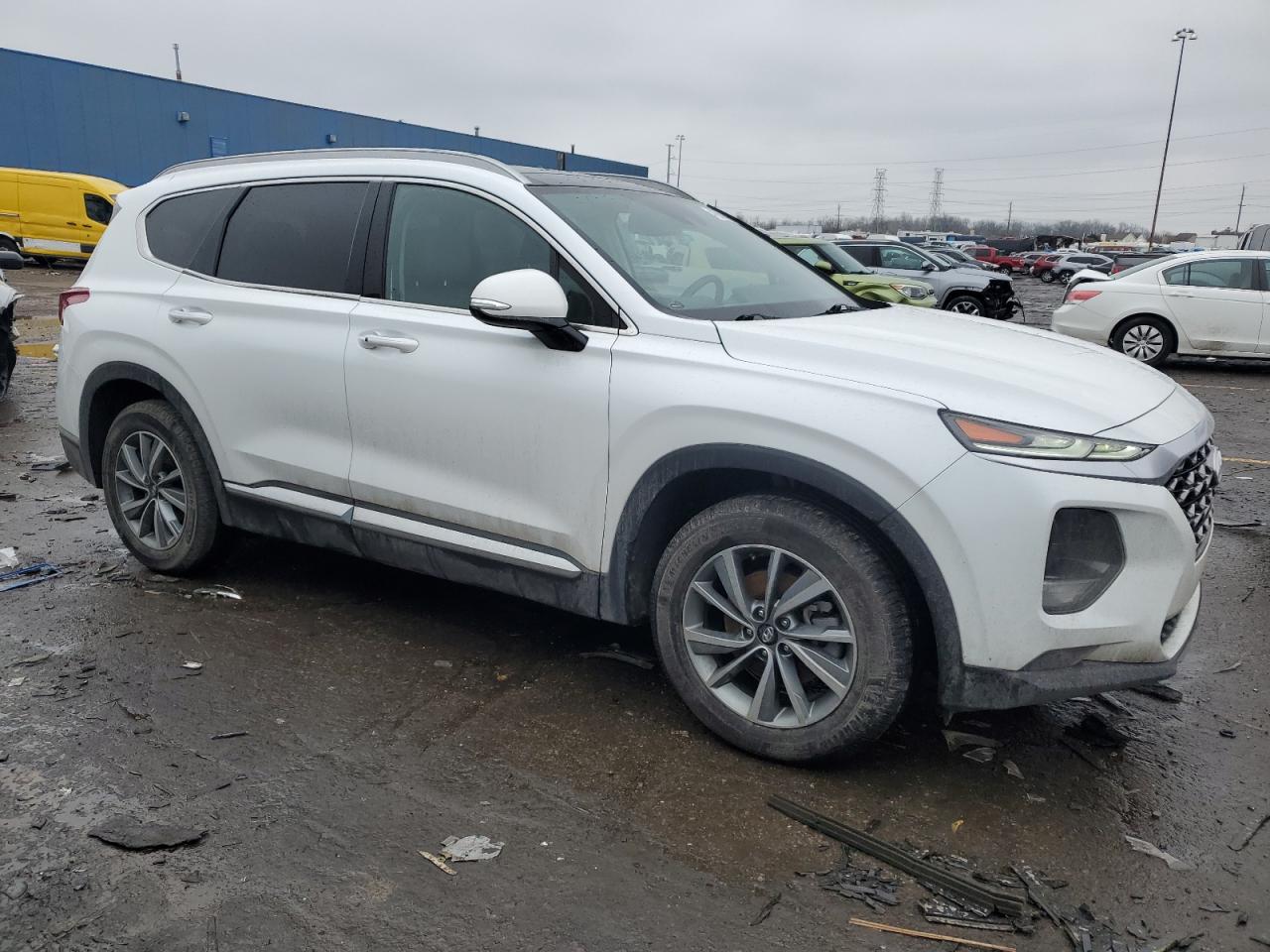 2020 Hyundai Santa Fe - Image 4