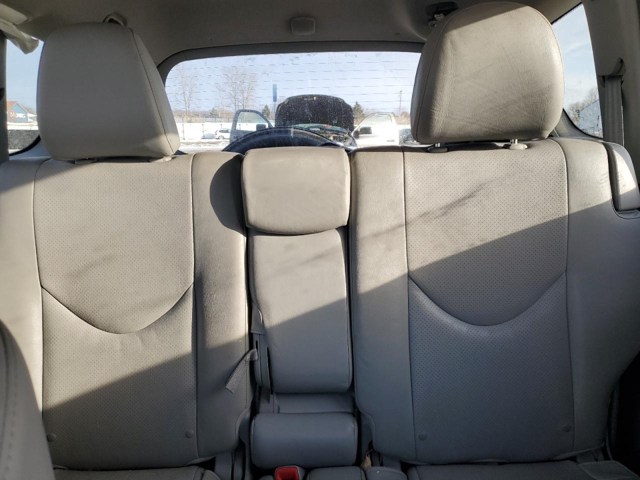 2012 Toyota RAV 4 - Image 10