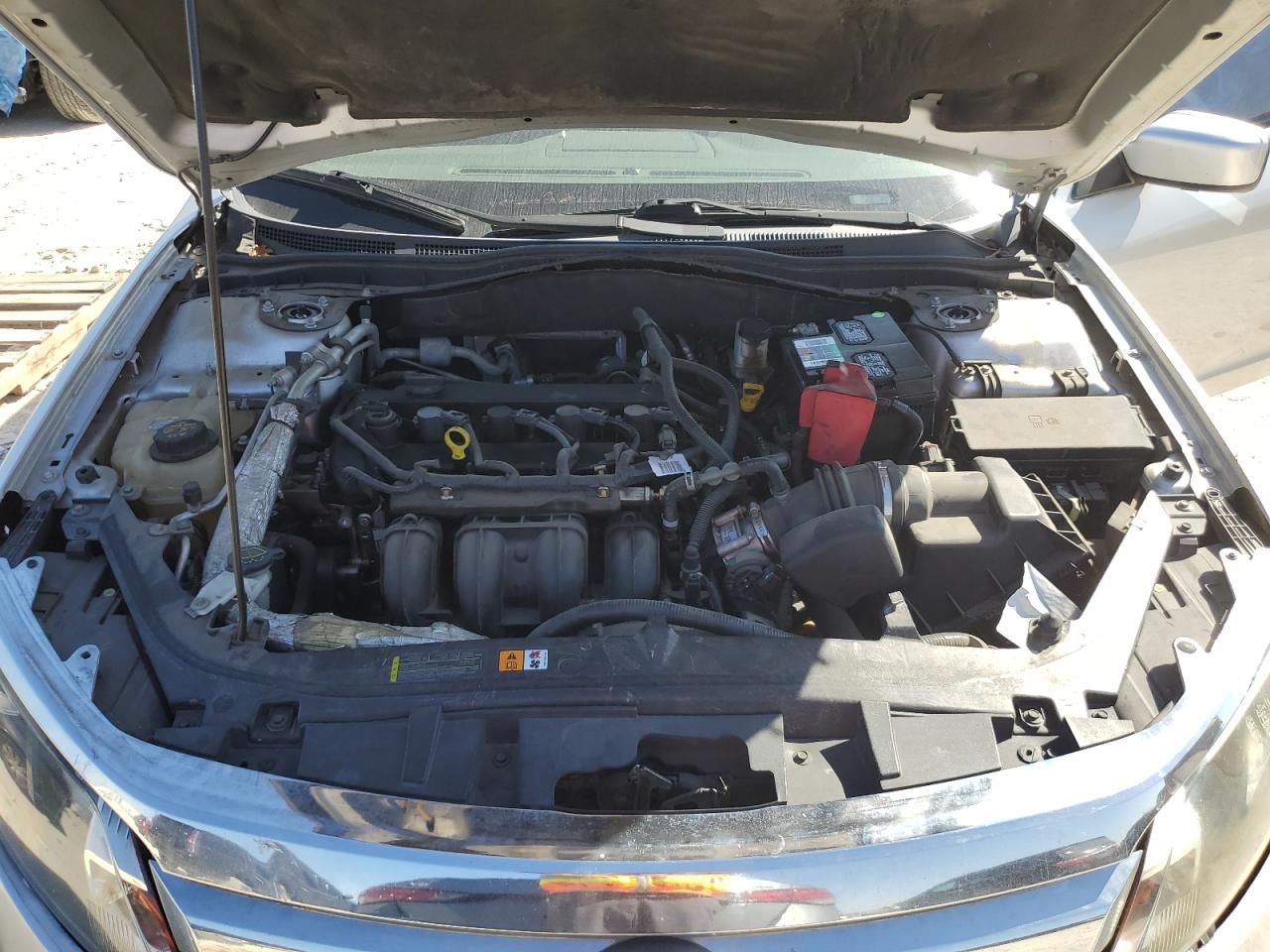 2012 Ford Fusion - Image 11