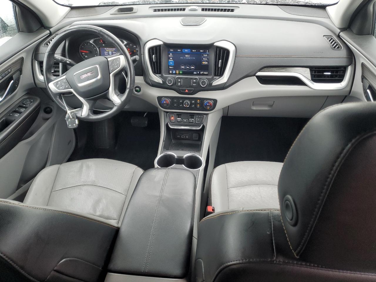 2020 GMC Terrain - Image 8