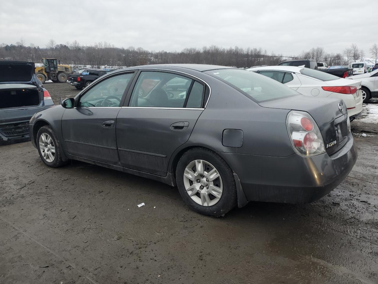 2005 Nissan Altima - Image 2