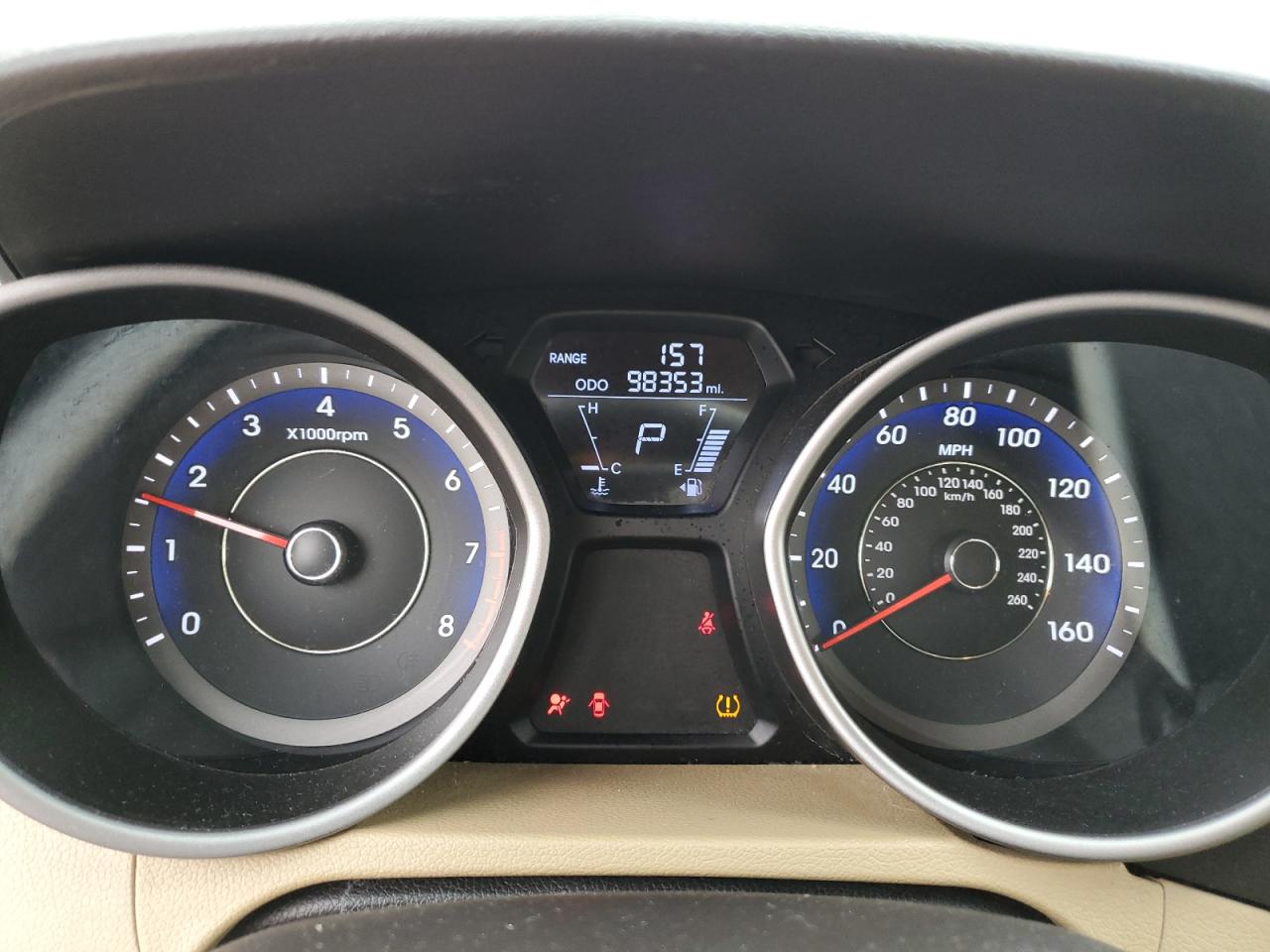 2012 Hyundai Elantra - Image 9