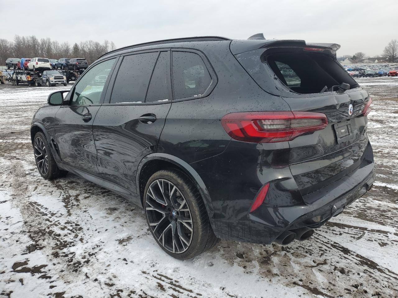 2022 BMW X5 - Image 2