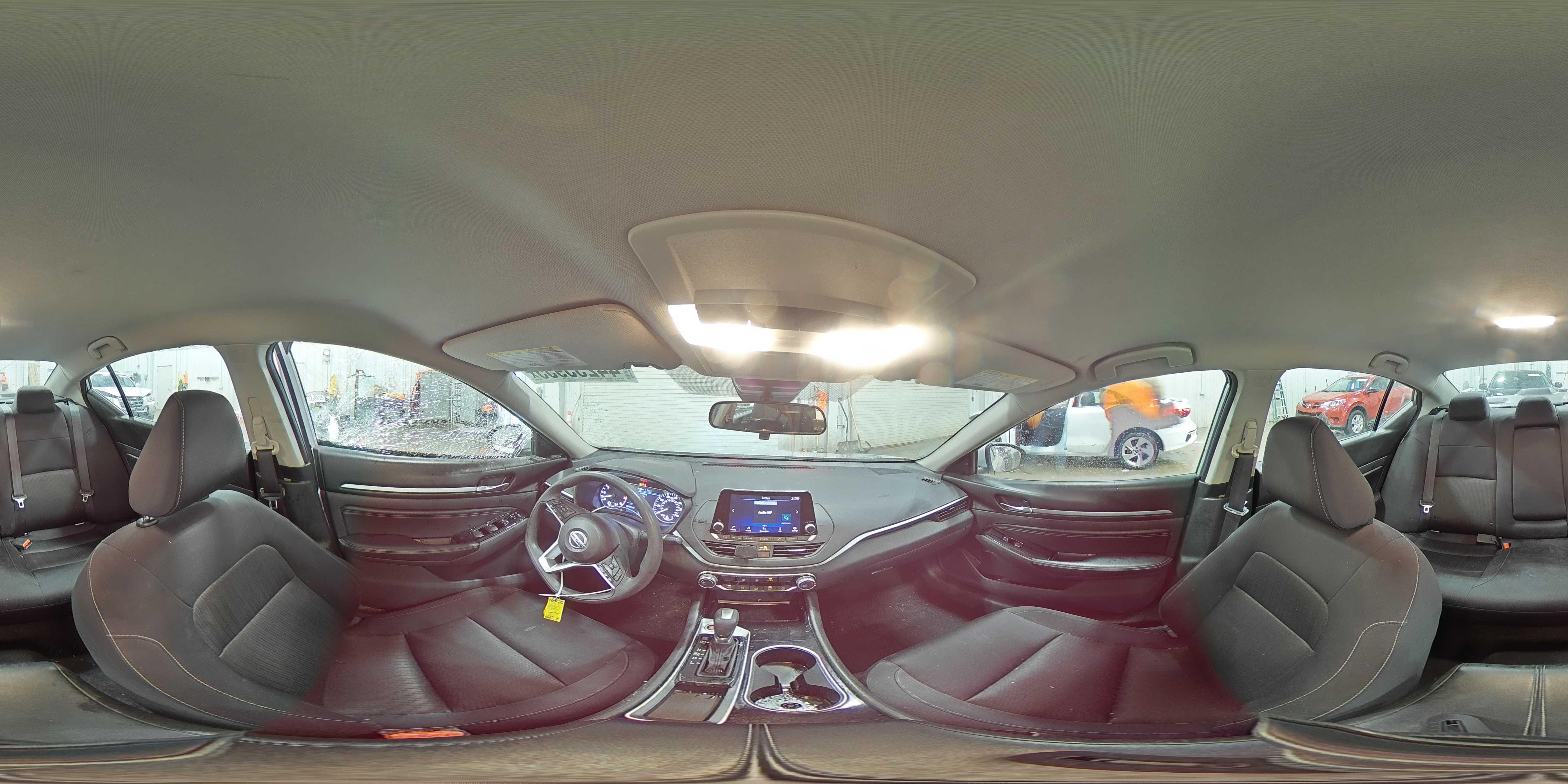 2021 Nissan Altima - Image 14