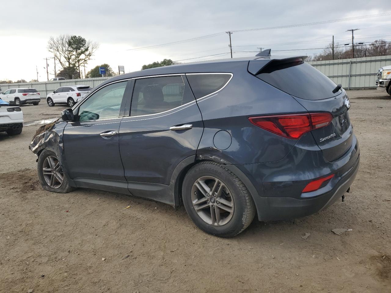 2017 Hyundai Santa Fe - Image 2