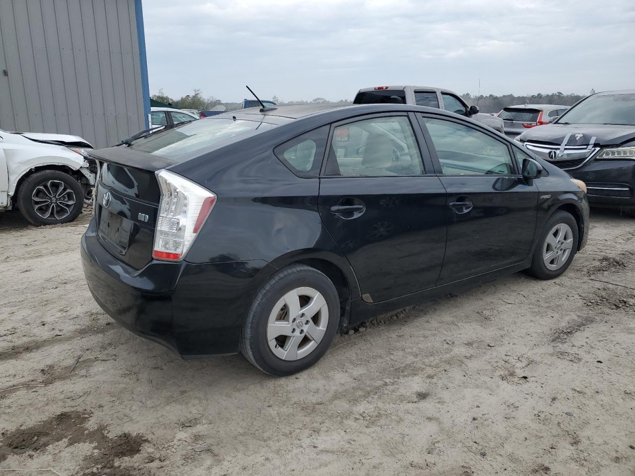 2011 Toyota Prius - Image 3