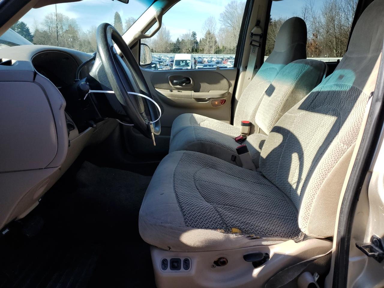 2001 Ford F-150 - Image 7