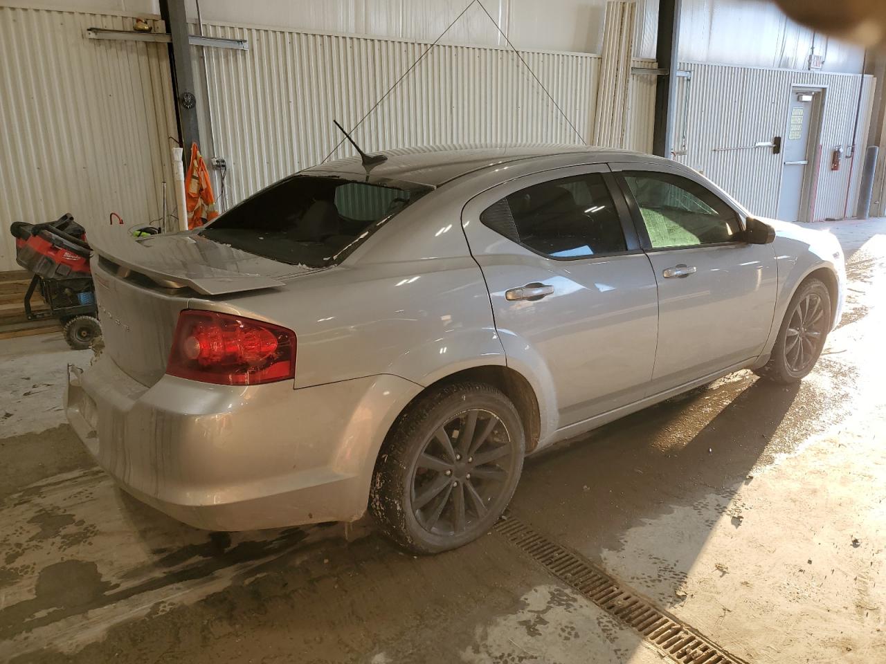 2014 Dodge Avenger - Image 3