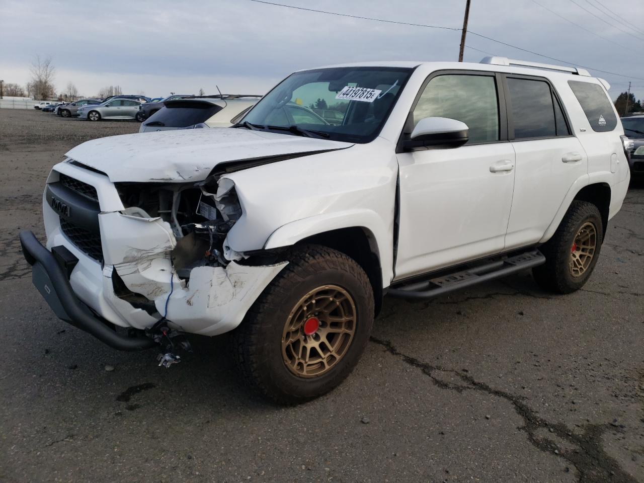 2018 Toyota 4Runner Sr5/Sr5 Premium للبيع في Portland، OR - Front End