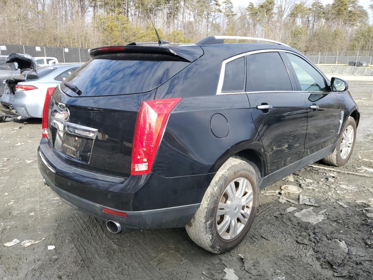 2010 Cadillac SRX - Image 3