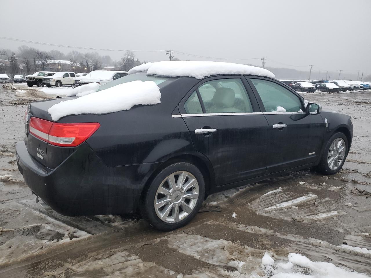 2012 Lincoln MKZ - Image 3