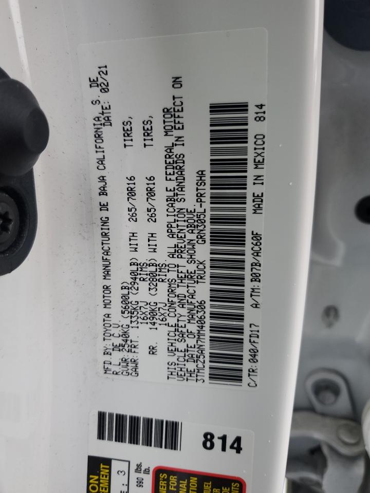 2021 Toyota Tacoma - Image 14