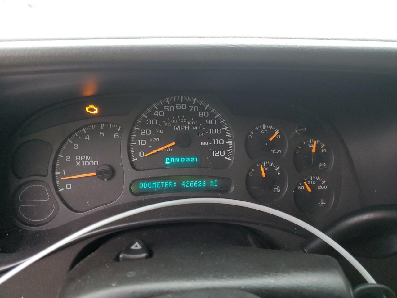 2003 Chevrolet Tahoe - Image 9