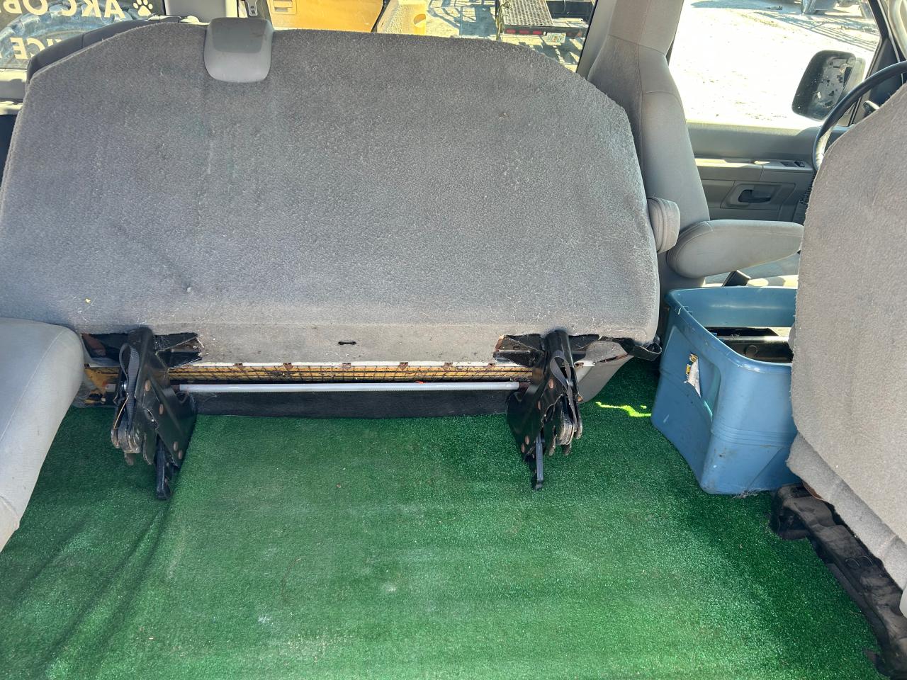 2014 Ford Econoline - Image 11