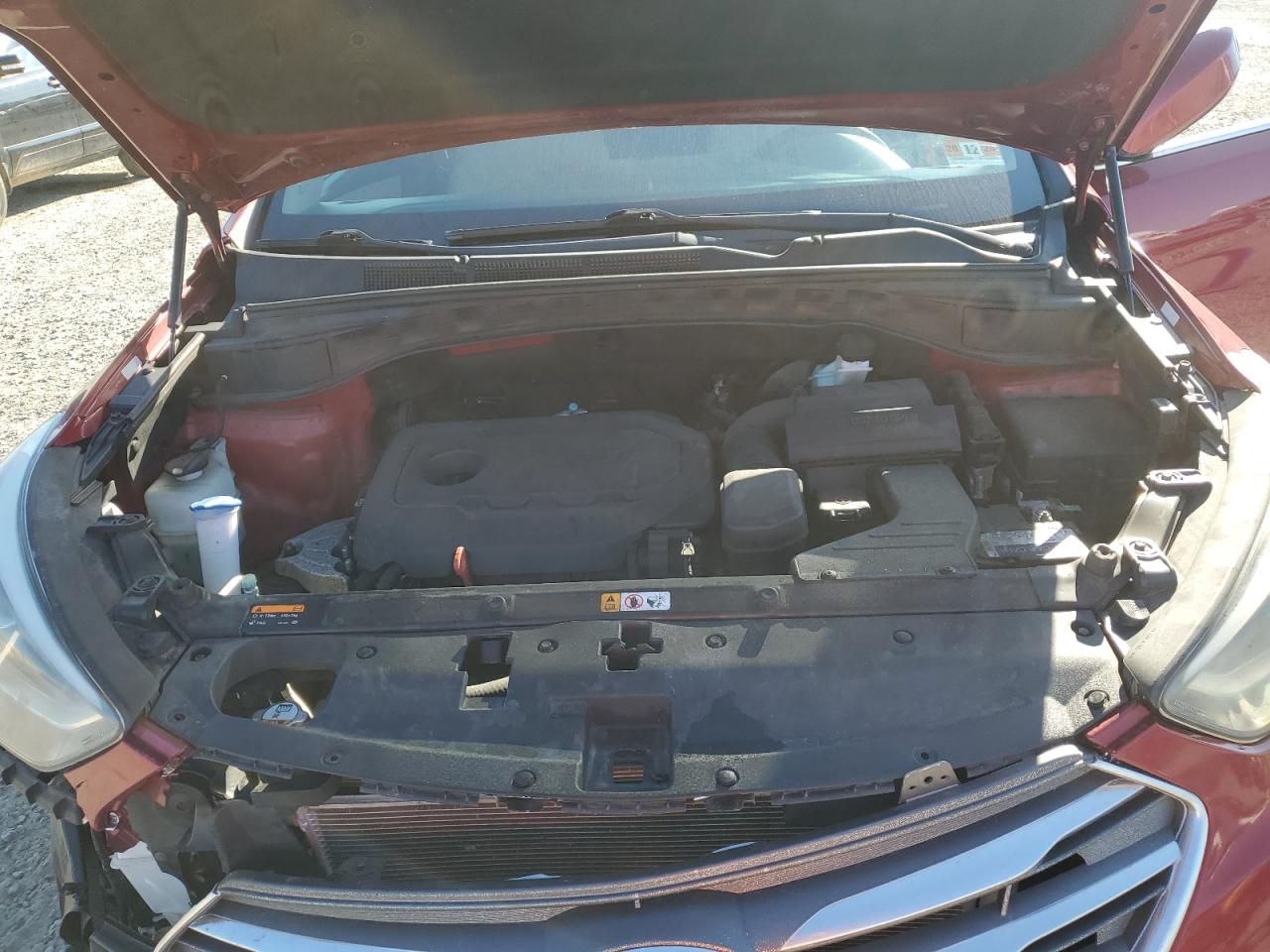 2017 Hyundai Santa Fe - Image 12