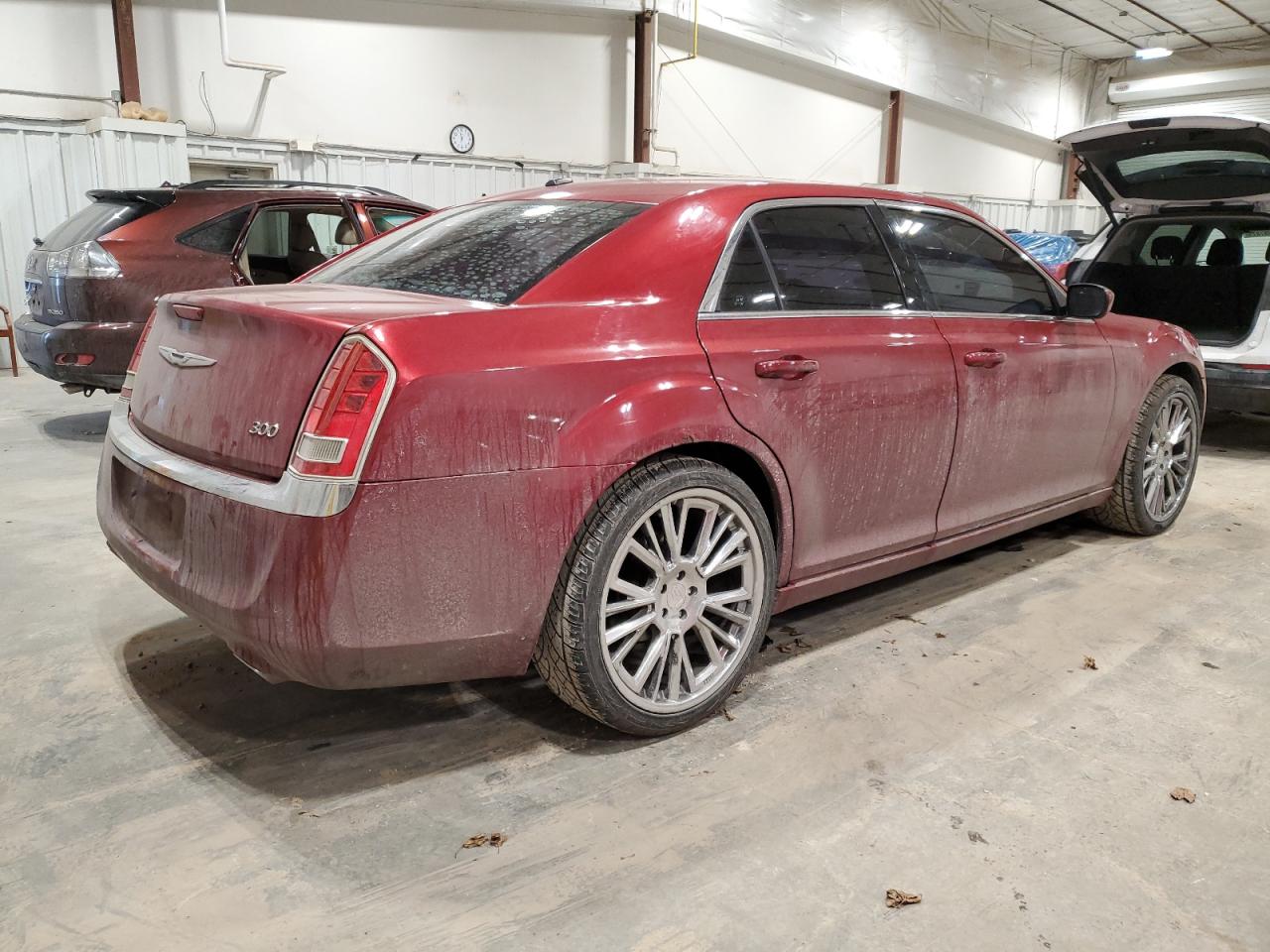 2011 Chrysler 300 - Image 3