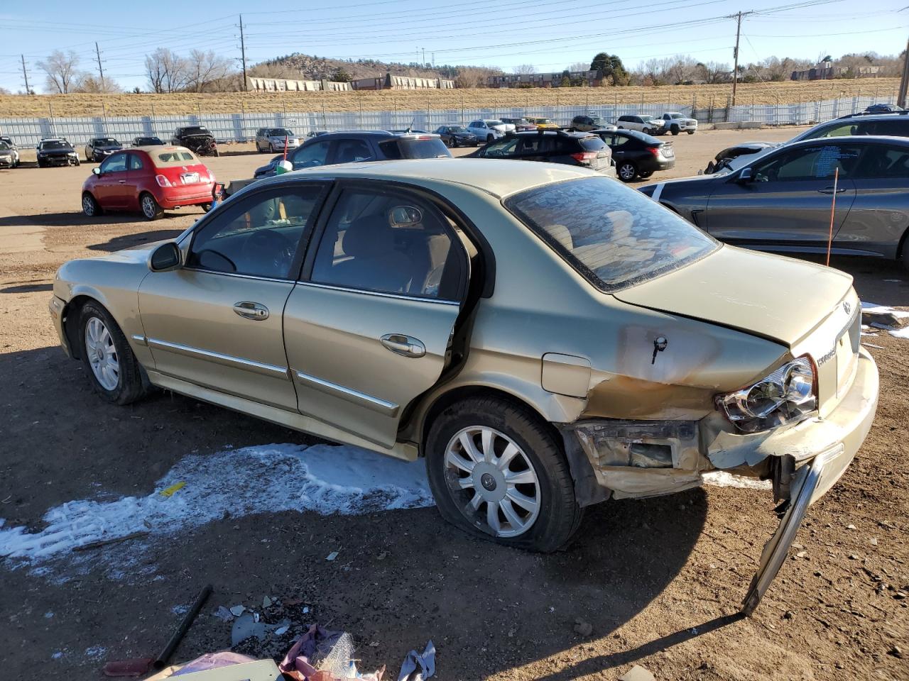 2003 Hyundai Sonata - Image 2