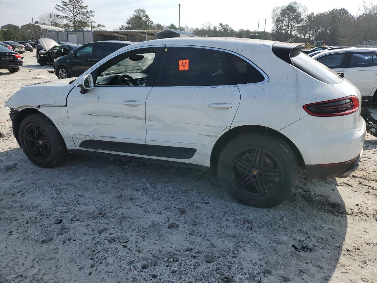 2015 Porsche Macan - Image 2