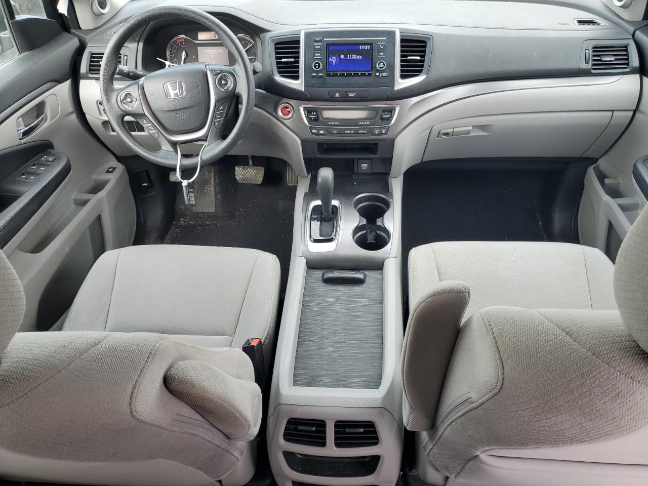 2018 Honda Pilot - Image 8