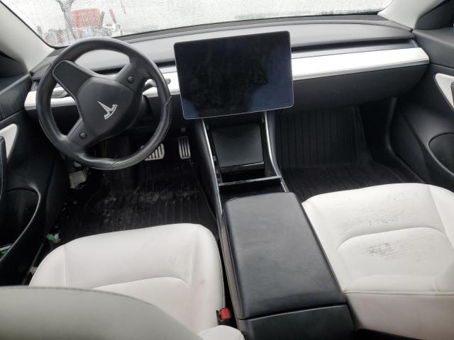  TESLA MODEL 3 2018 Серый