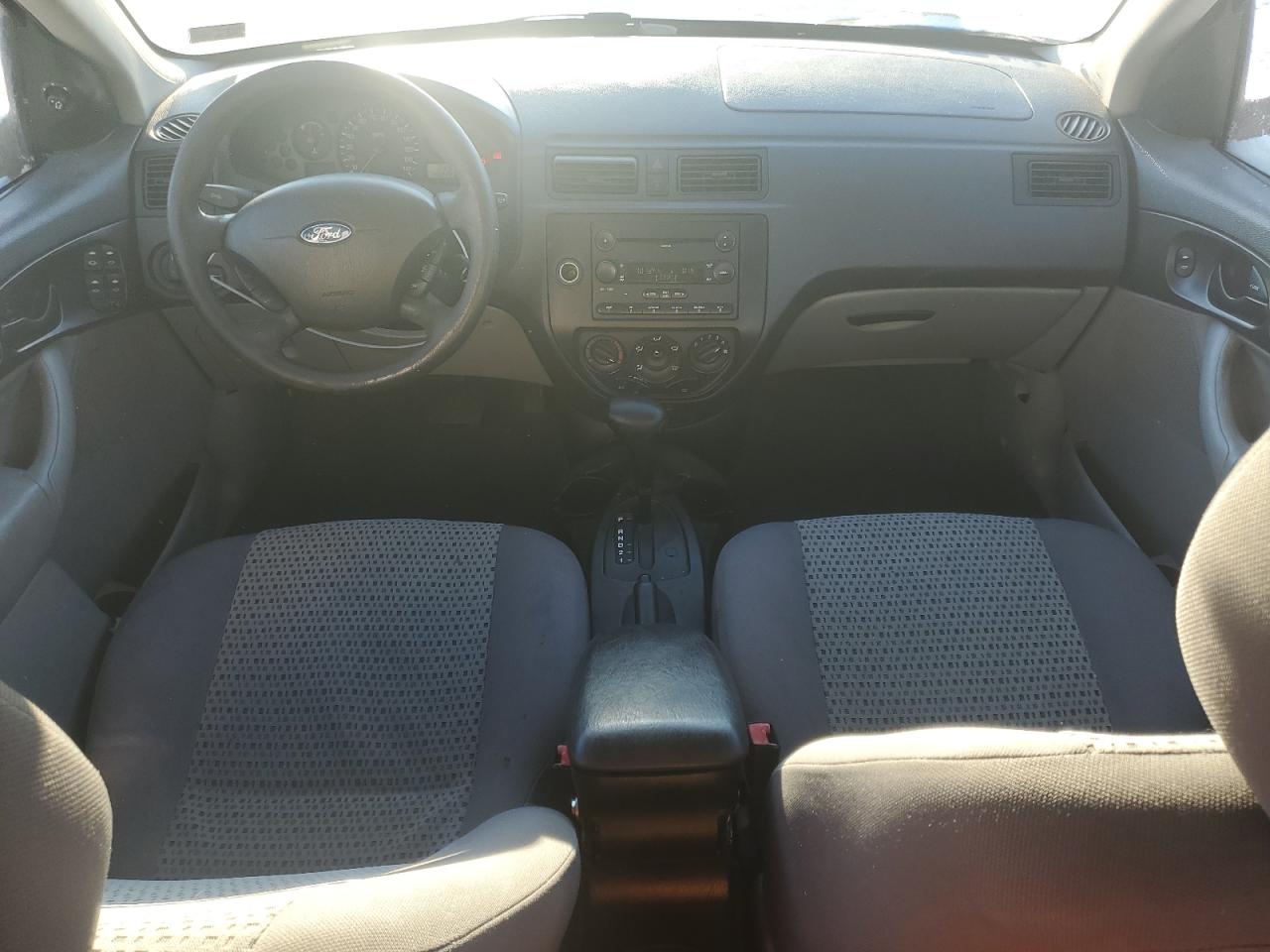 2007 Ford Focus - Image 8