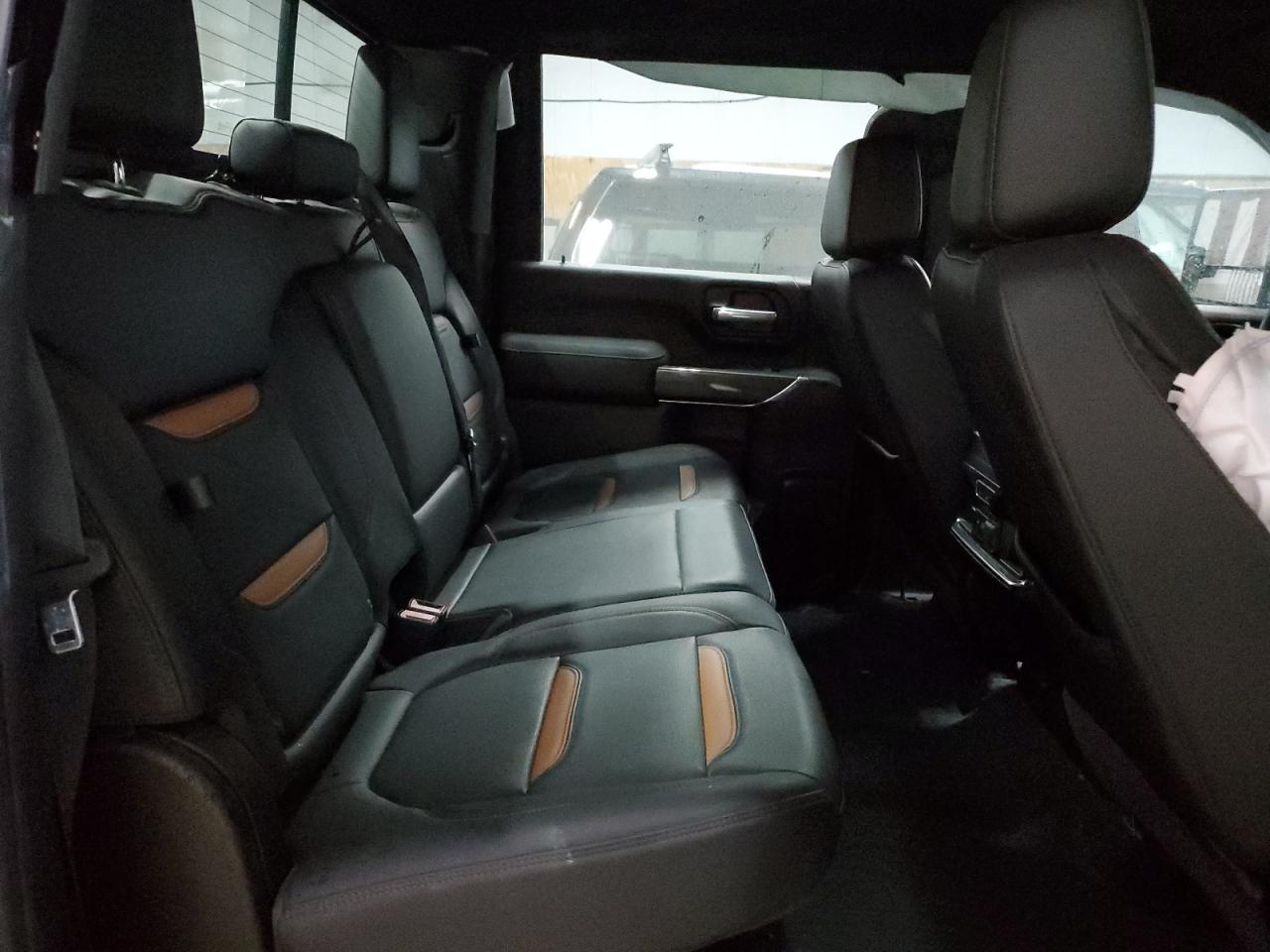 2020 GMC Sierra - Image 10