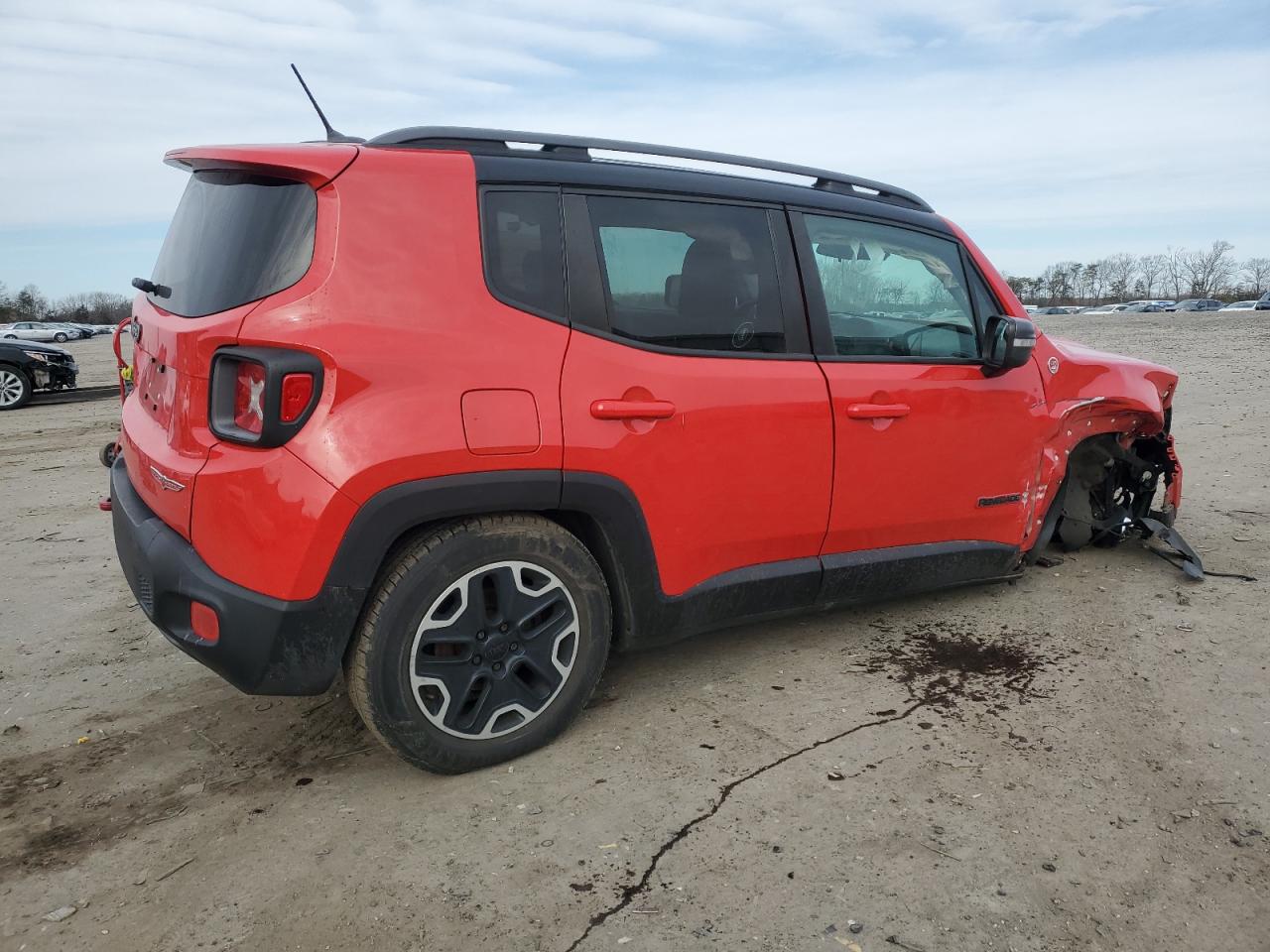 2015 Jeep Renegade - Image 3