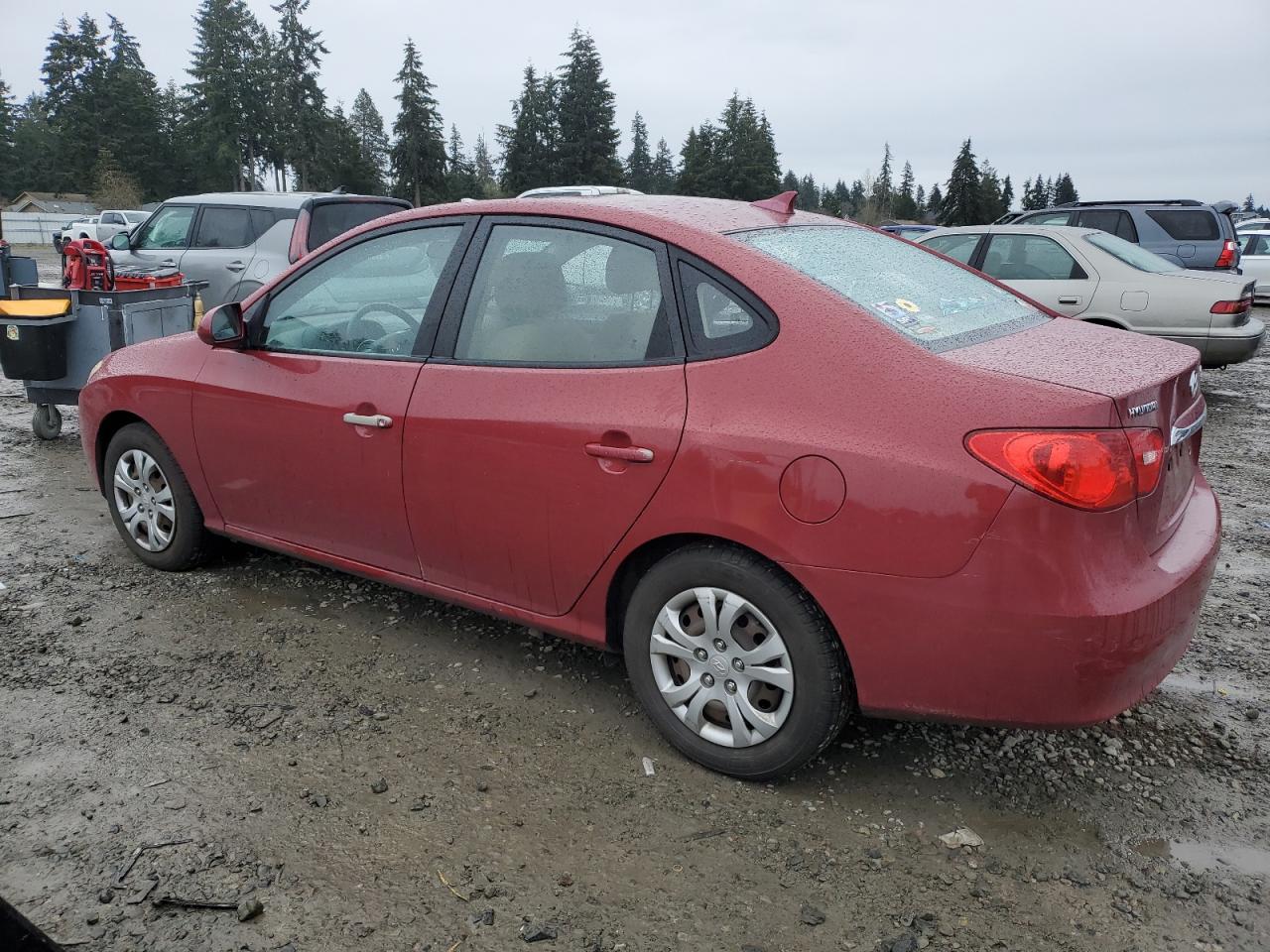 2010 Hyundai Elantra - Image 2