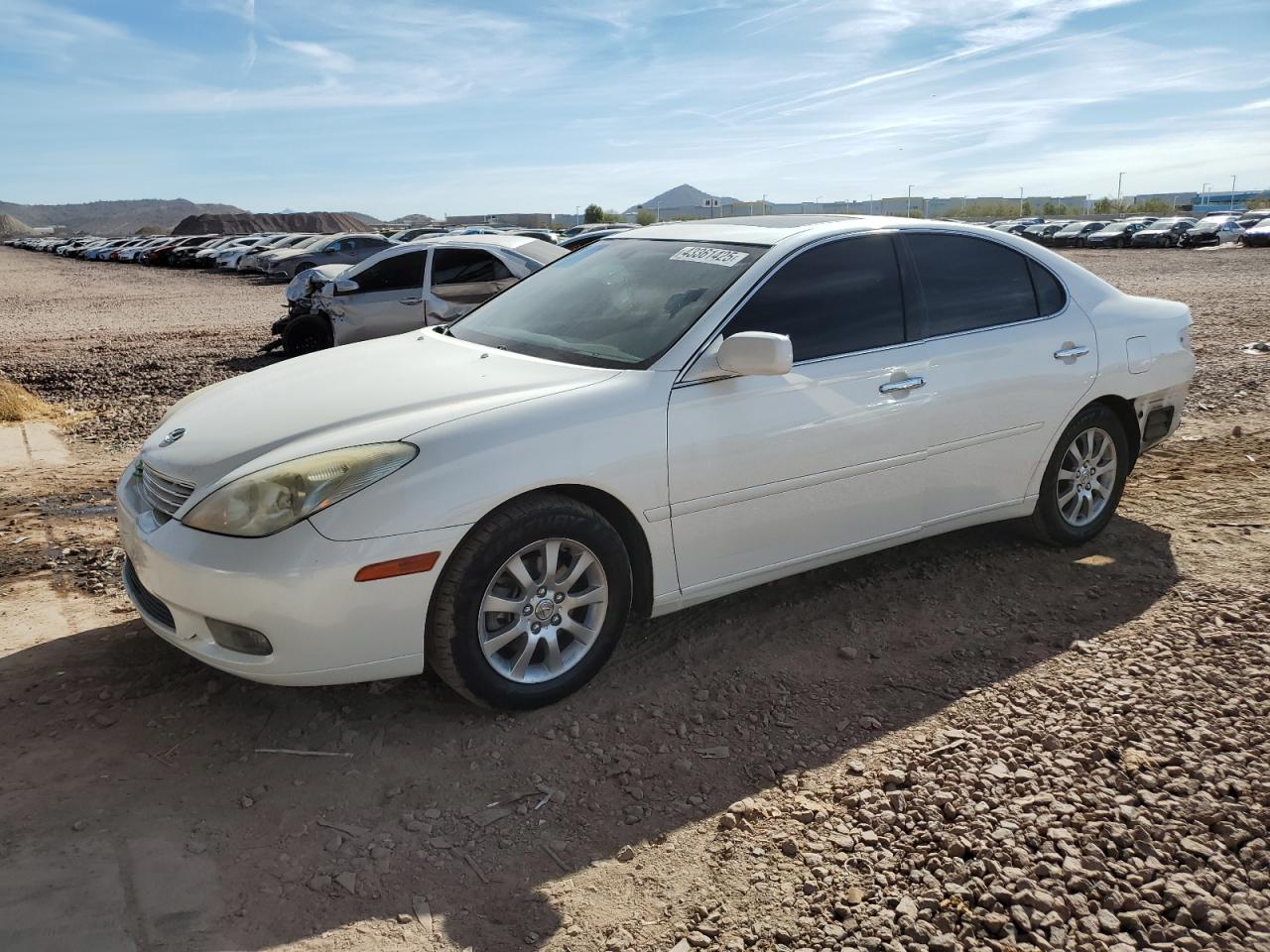 2004 Lexus ES - Image 1