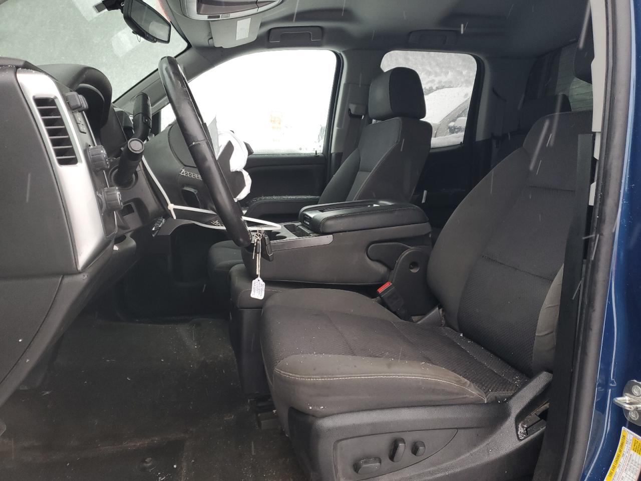 2017 Chevrolet Silverado - Image 7