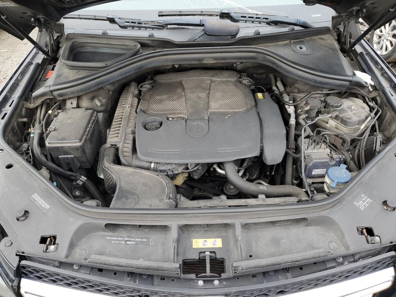 2016 Mercedes-Benz GLE - Image 12