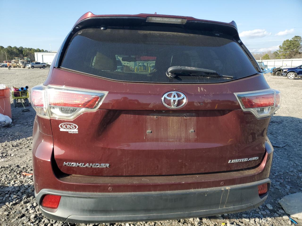 2015 Toyota Highlander - Image 6