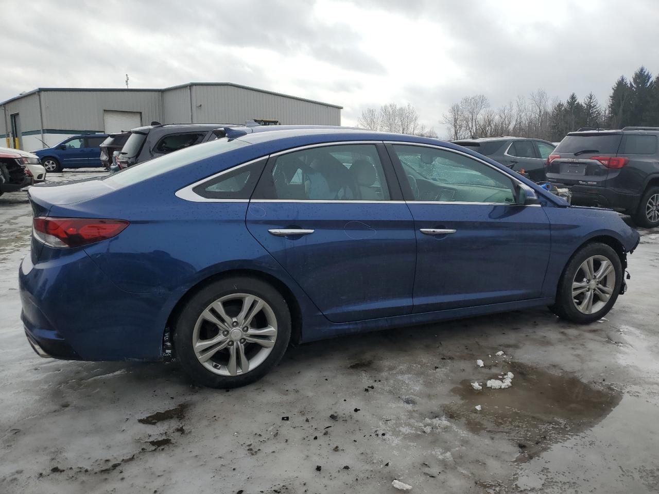 2019 Hyundai Sonata - Image 3