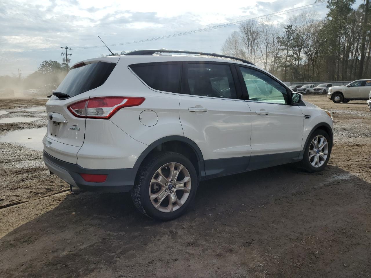 2013 Ford Escape - Image 3