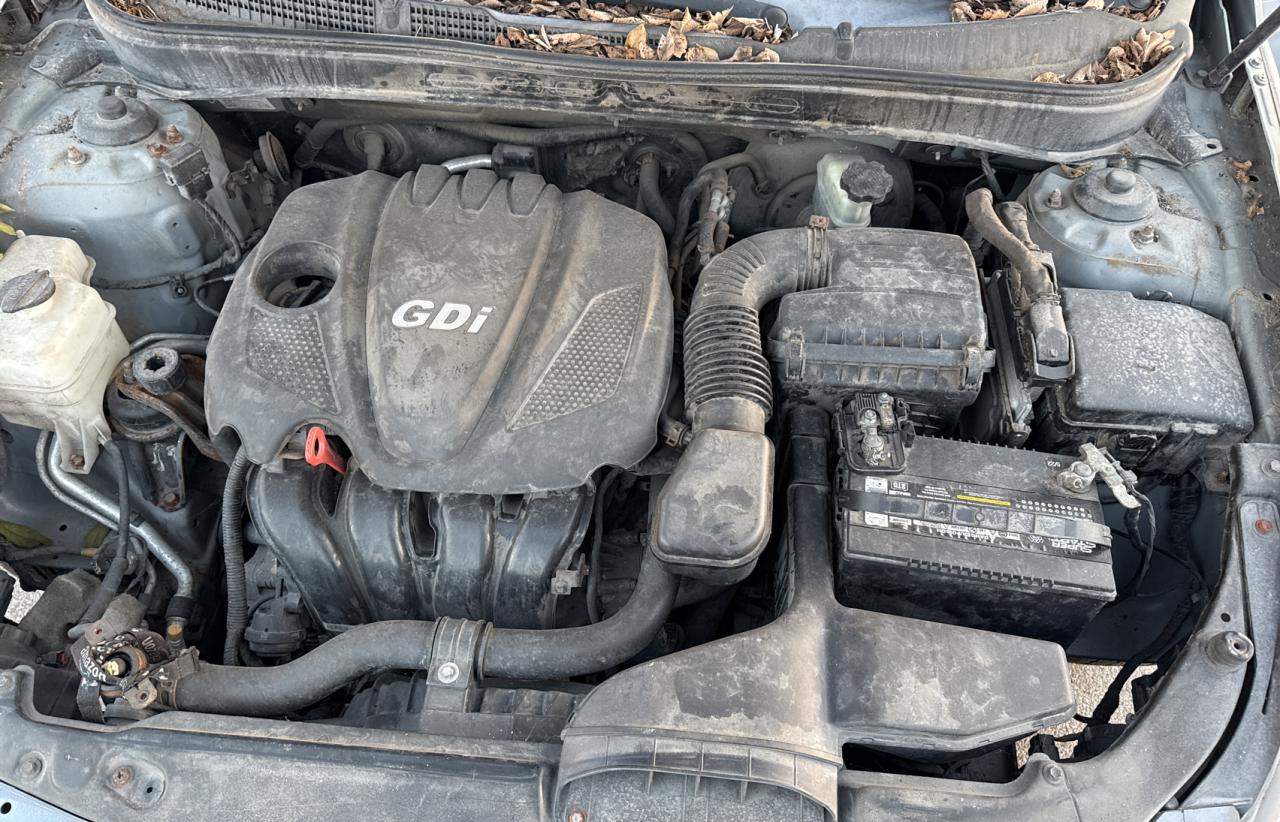 2011 Hyundai Sonata - Image 7
