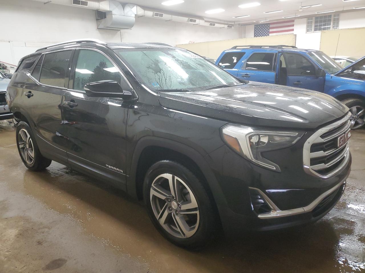 2019 GMC Terrain - Image 4