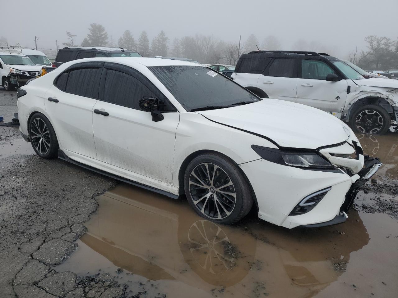 2019 Toyota Camry - Image 4