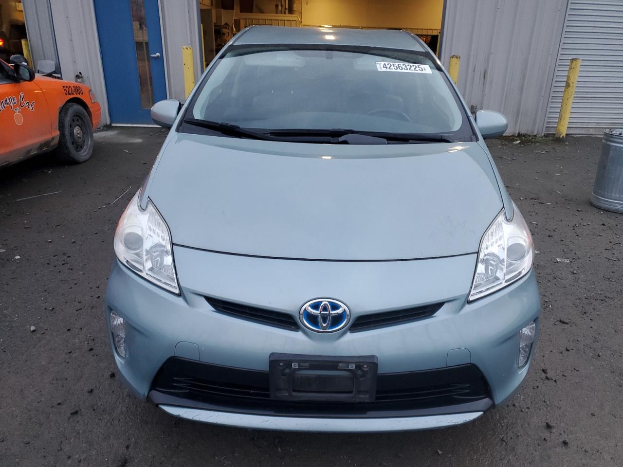 2015 Toyota Prius - Image 5