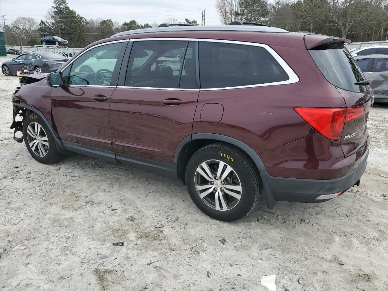 2016 Honda Pilot - Image 2