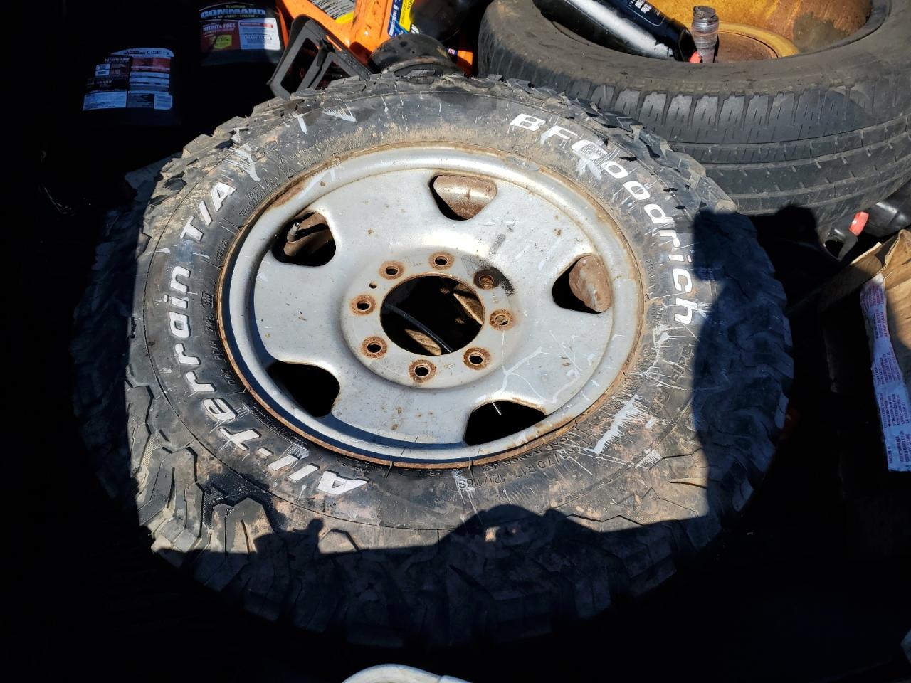 2010 Toyota Tundra - Image 12
