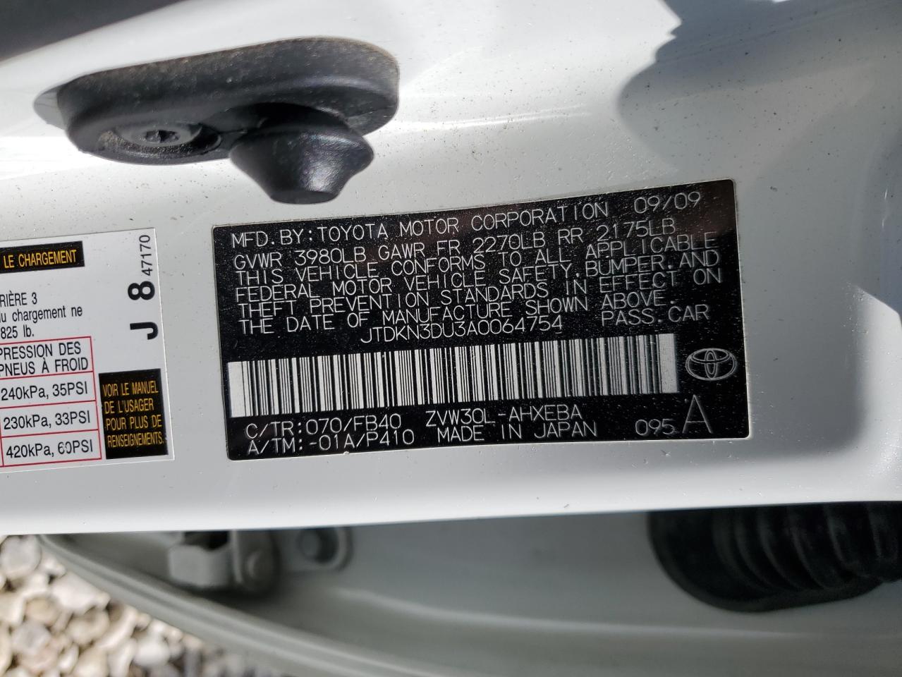 2010 Toyota Prius - Image 13