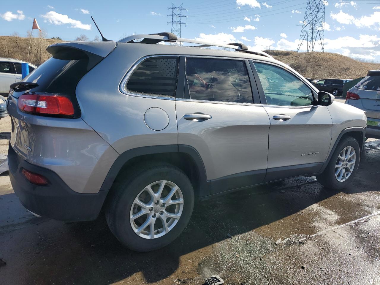 2016 Jeep Grand Cherokee - Image 3