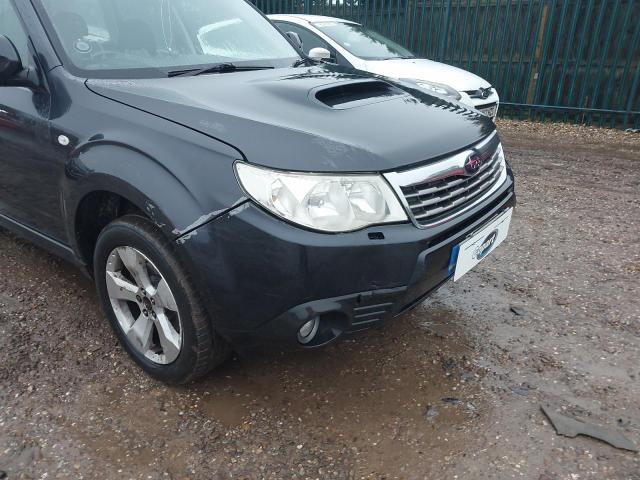 2010 SUBARU FORESTER X