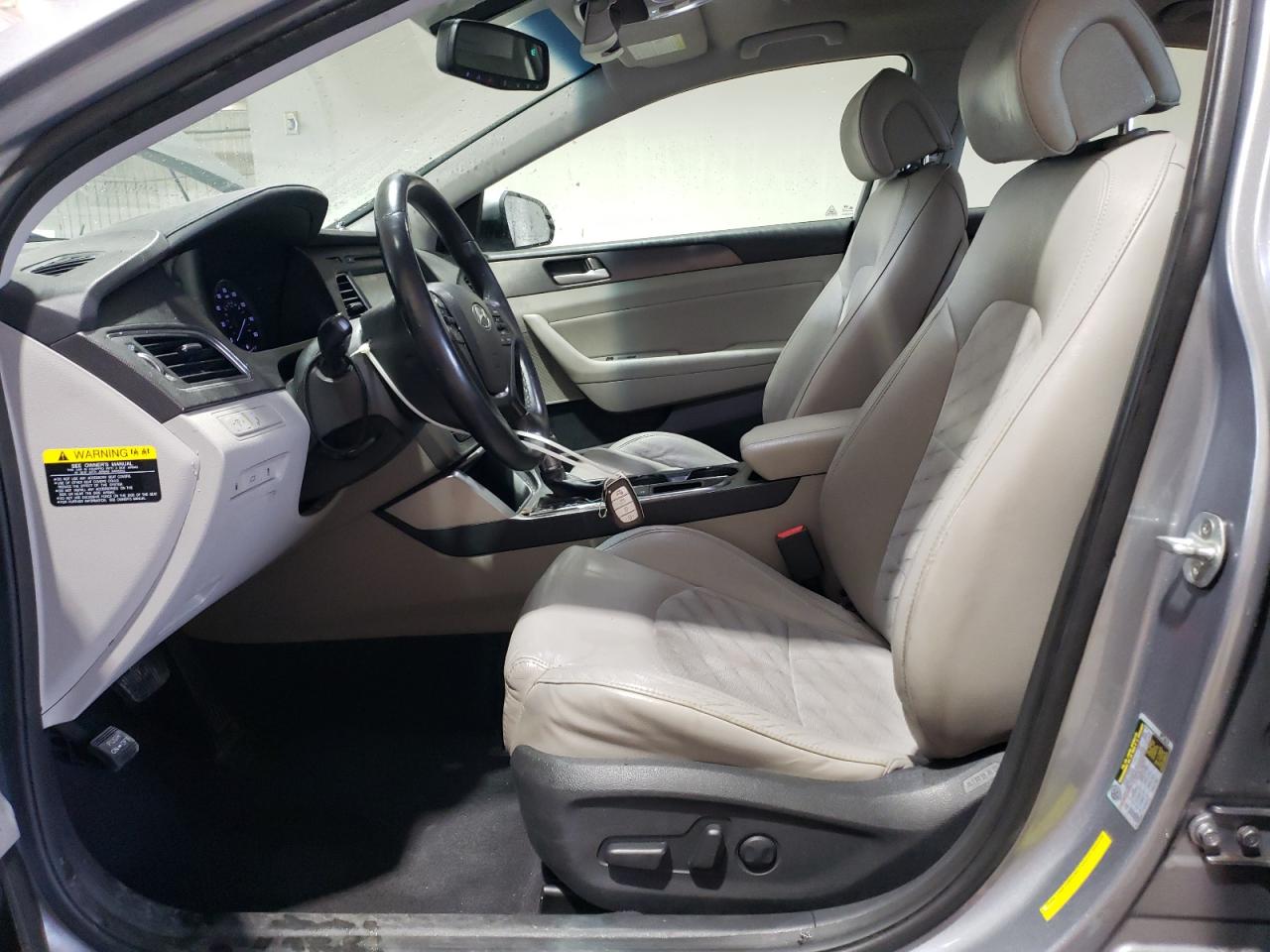 2016 Hyundai Sonata - Image 7