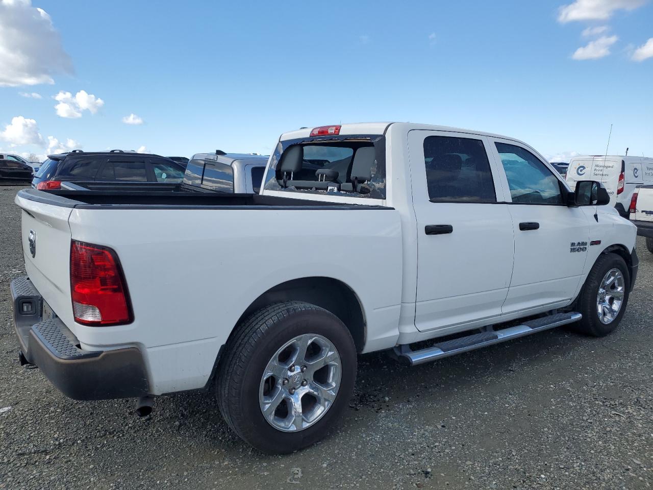 2015 RAM 1500 - Image 3