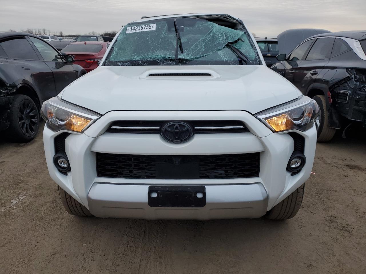 2024 Toyota 4Runner - Image 5
