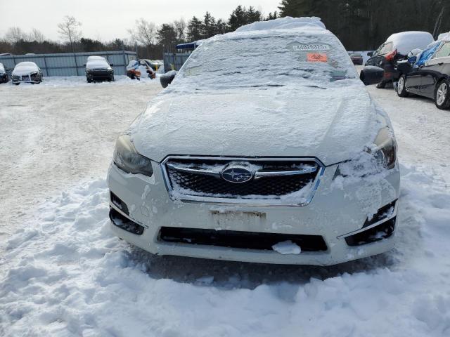 Crossovers SUBARU IMPREZA 2015 Biały