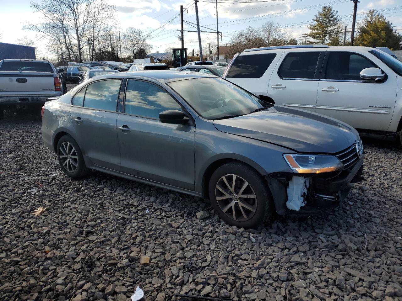 2016 Volkswagen Jetta - Image 4