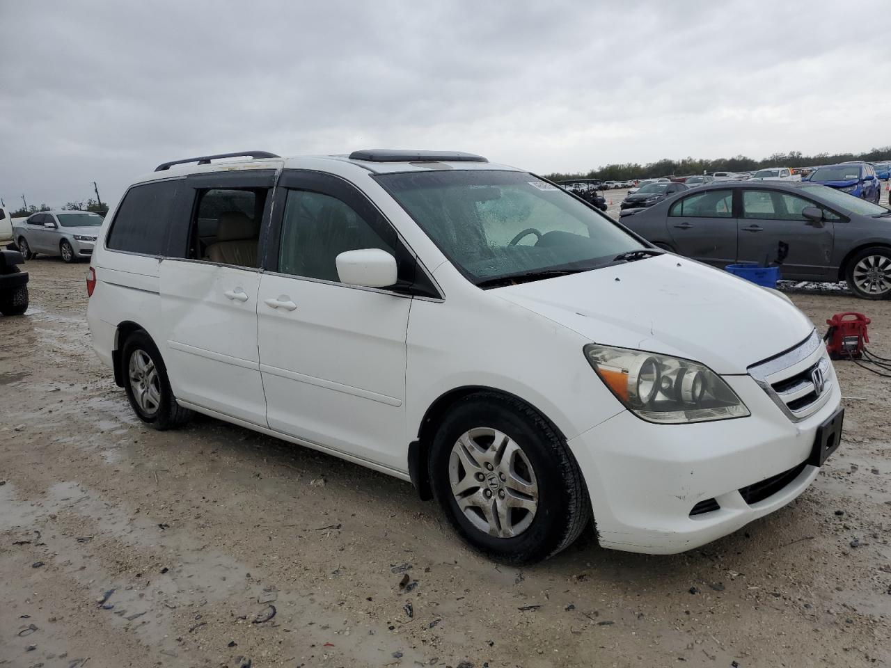 2007 Honda Odyssey - Image 4